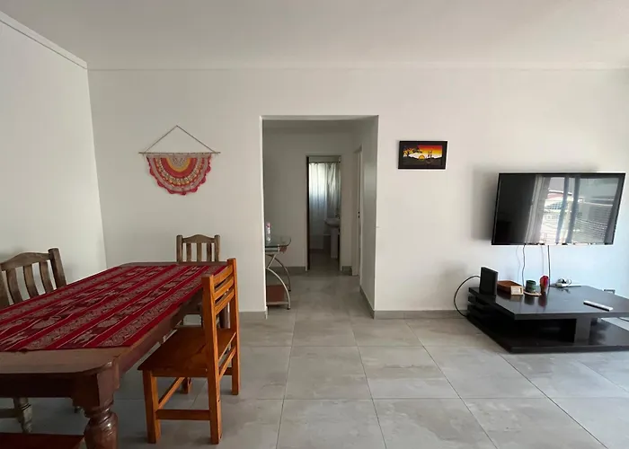 Hermoso Departamento De 70 Metros Con Balcon